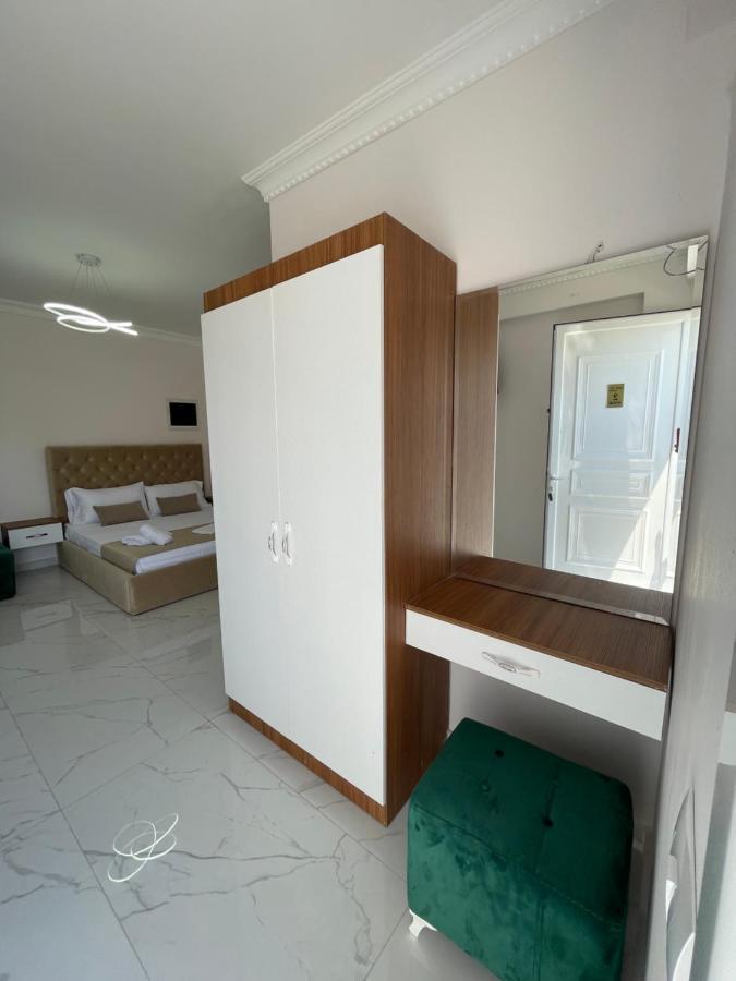 Golden Hill Ksamil Hotell Eksteriør bilde